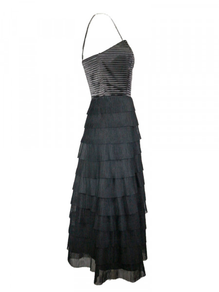 Vestido volantes negro