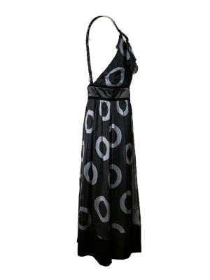 Vestido midi negro con estampado de cenefas grises 2