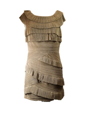 Vestido volantes camel Delantero Vestido volantes camel Delantero