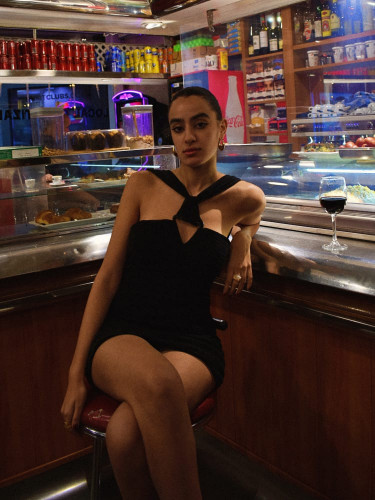Vestido_negro_@lavilaclus_@iambyelle Vestido_negro_@lavilaclus_@iambyelle