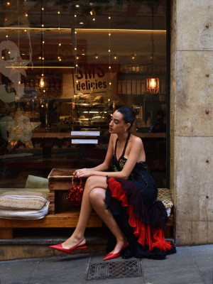 Vestido_halter_negro_@lavilaclus_@iambyelle_sen