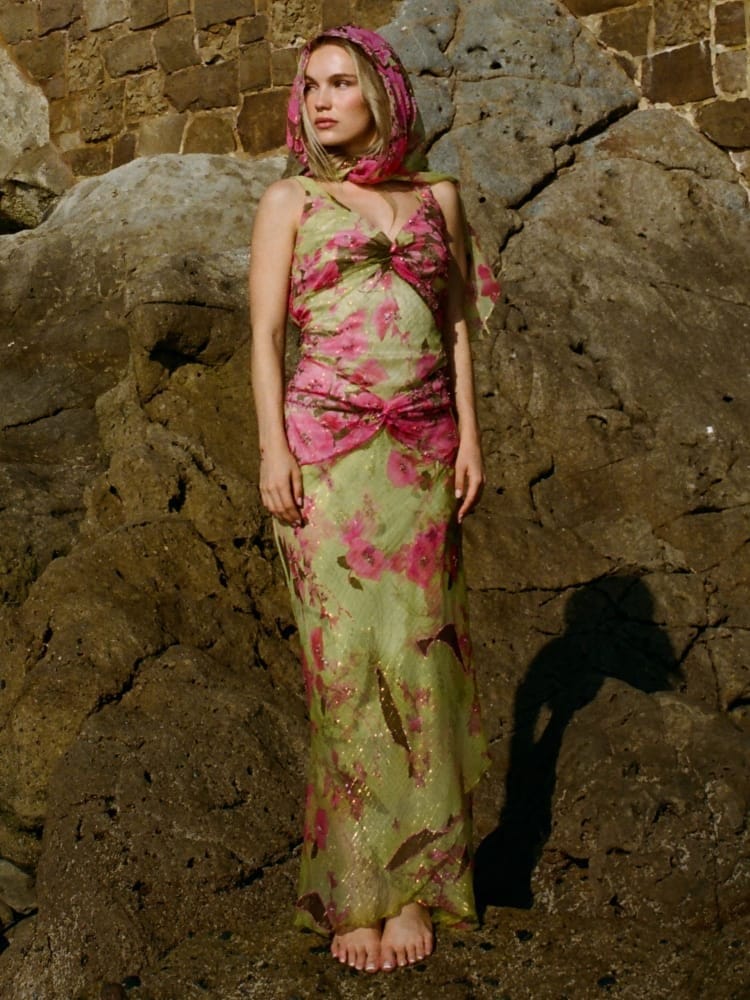 Inicio Vestido estampado con pedrería, verde