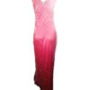 Vestido largo con pedrería, fumé transición rosa a fucsia
