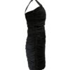 Vestido drapeado de hombro asimétrico en color negro
