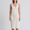 Vestido Blanco Bordado & Pedrería – Estilo Artesanal y Frescura Natural