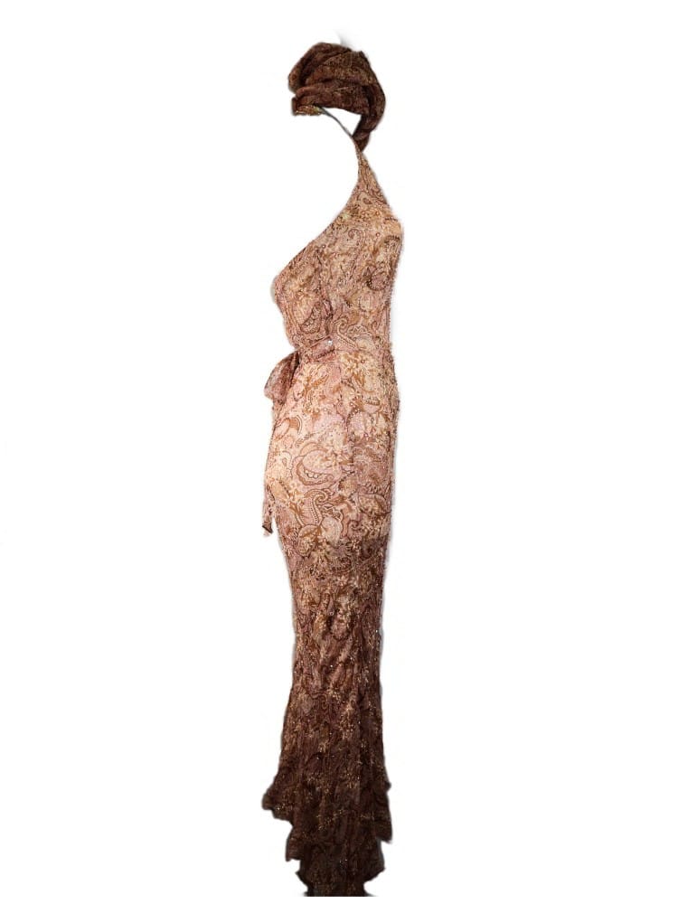 Vestido estampado con pedrería, rosa palo nude