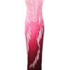 Vestido largo con pedrería, fumé transición rosa a fucsia Vestido largo con pedrería, fumé transición rosa a fucsia